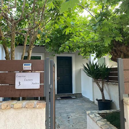 Louvros Luxury Suites Dassia  Zewnętrze zdjęcie